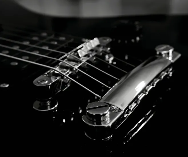 Guitar bridge